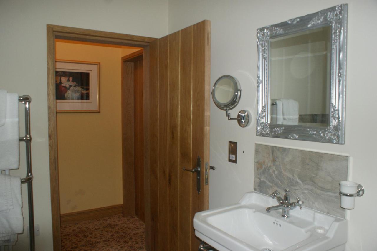 Y Fan Bed and Breakfast Caerphilly Eksteriør billede
